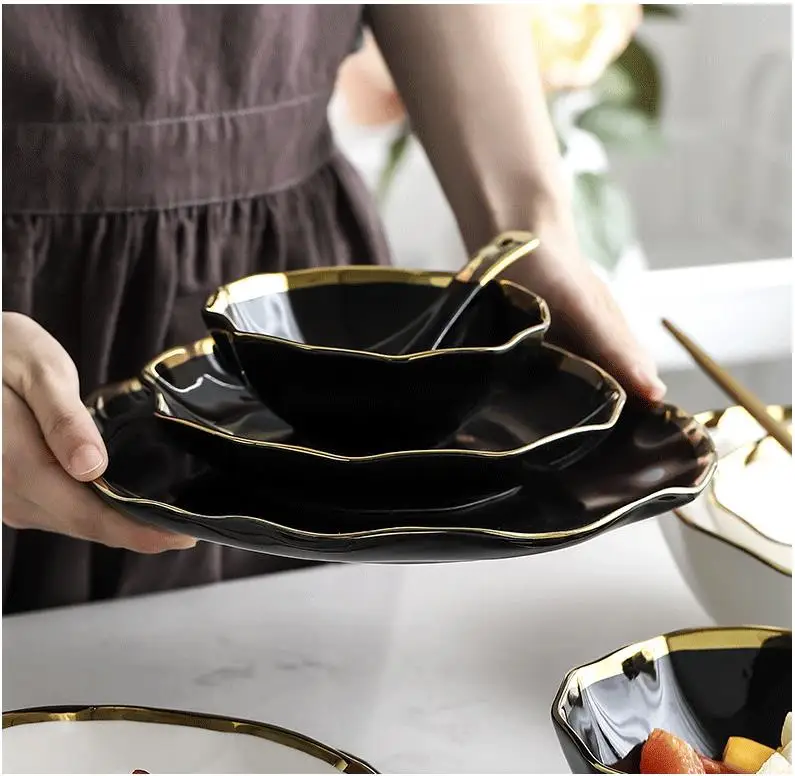 Spanish Italian Gilt Edged Ruffles Western Food Steak Plate Salad Ceramic Bowl Plate Nordic Style Luxury Tableware Sets