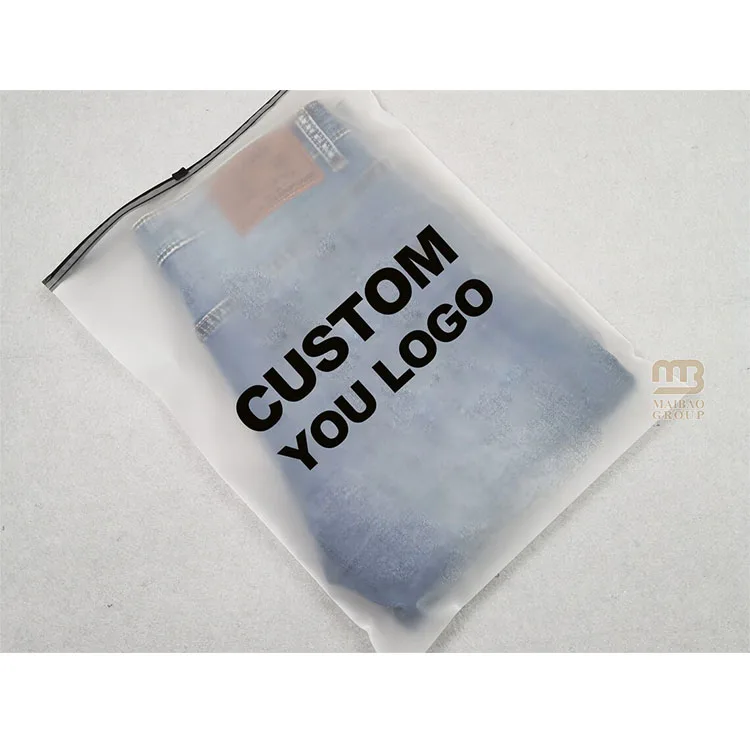 Бесплатный образец индивидуального логотипа, белый матовый матовый пластиковый пакет на молнии, футболка с застежкой-молнией, пластиковые упаковочные пакеты с застежкой-молнией для одежды