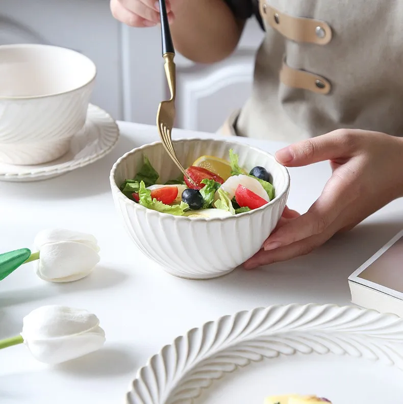 Factory Price China Suppliers Ceramic Porcelain Crockery Dishes Plates Dinnerware Set