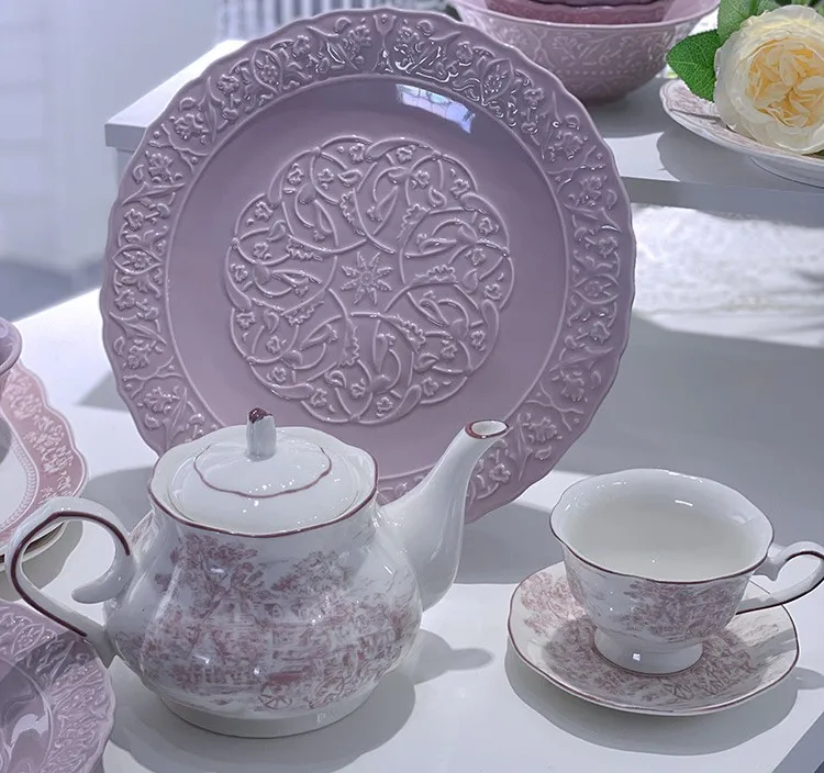 Hot Sale Floral Design Nordic Purple Style Steak Pasta Salad Porcelain Bowls and Plates Dinnerware Set