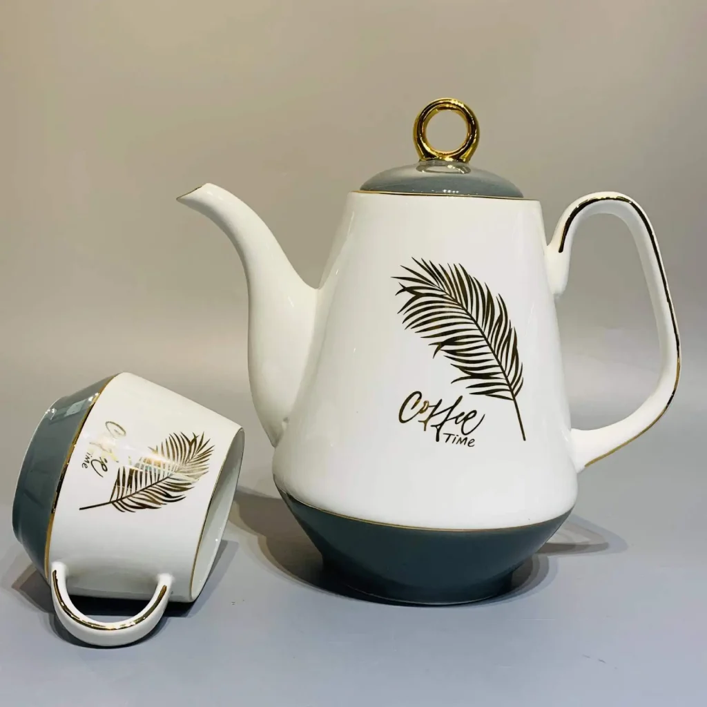 Elegant European Design Ceramic Tea Cup and Saucer Set High Quality Simple and Stylish Tea Cup Set