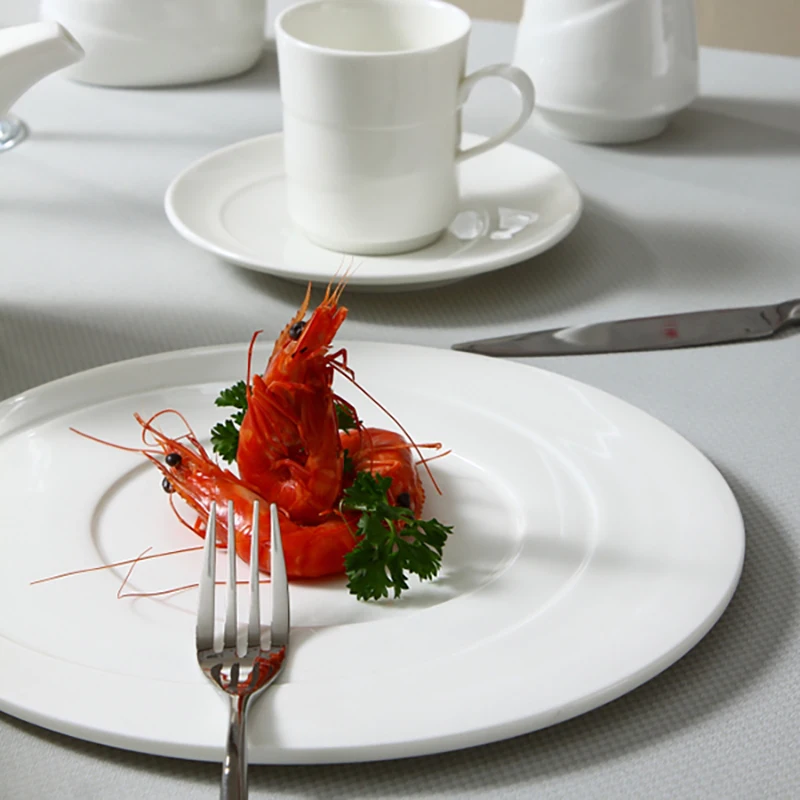 Оптовая продажа отелей и ресторанов Chaozhou, белая фарфоровая банкетная тарелка, керамические сервизы для шведского стола