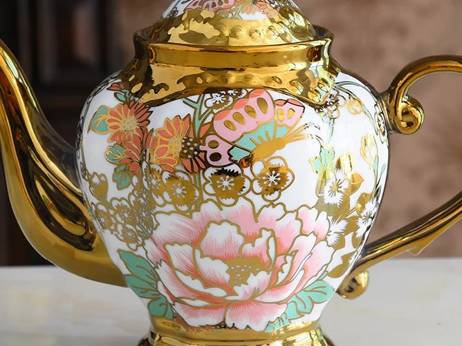 Luxury Gold-Plated European Coffee Cup Set Creative Flower Tea Ceramics for British Living Room Retro Home Decor