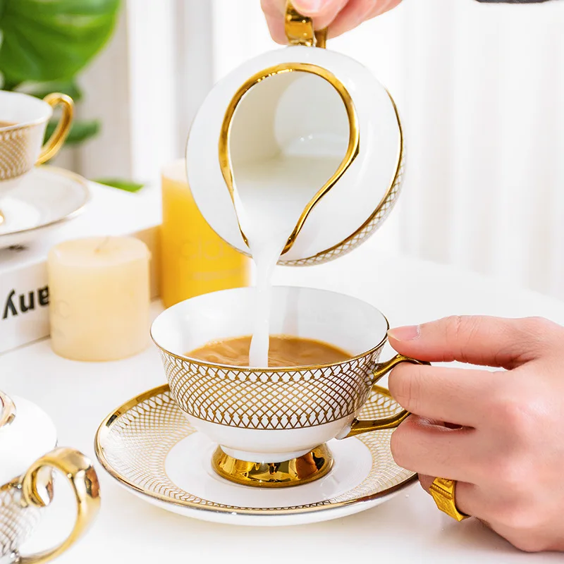 European Nordic Style Ceramic Coffee Cup and Saucer Set Luxury Gold Rimmed Porcelain Japanese Arabic Design for Afternoon Tea