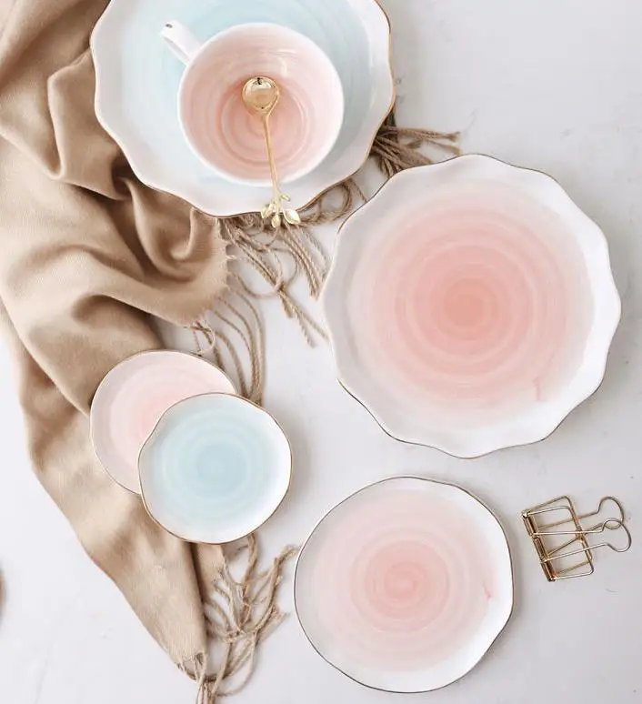 China Warehouse Bulk New Design Daily Used Porcelain Flat Serving Dinner Steak Buffet Plates