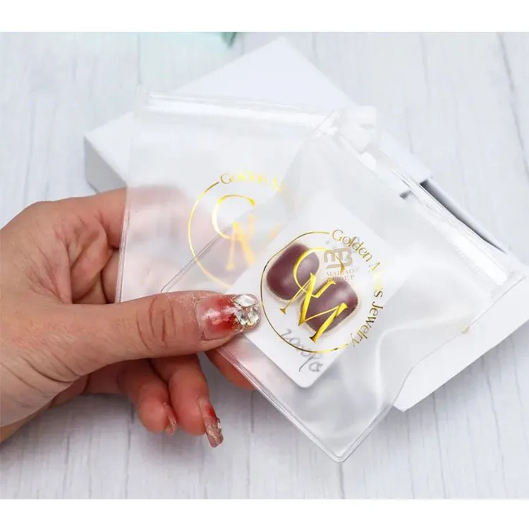 Индивидуальная маленькая упаковка для ювелирных изделий, полиэтиленовый пакет на молнии, матовая милая сумка на молнии для сережек, многоразовый логотип, мини-сумка из ПВХ с застежкой-молнией