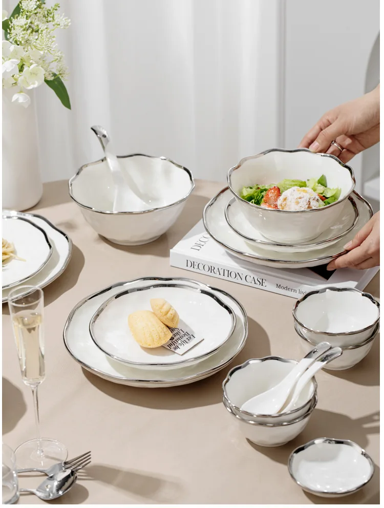 Σετ επιτραπέζια σκεύη πολυτελείας Hotel Restaurant Home Επιτραπέζια σκεύη Μπολ Πιάτο Κουτάλι Κουζινικά σκεύη Μοντέρνα κεραμικά σετ μαχαιροπήρουνων